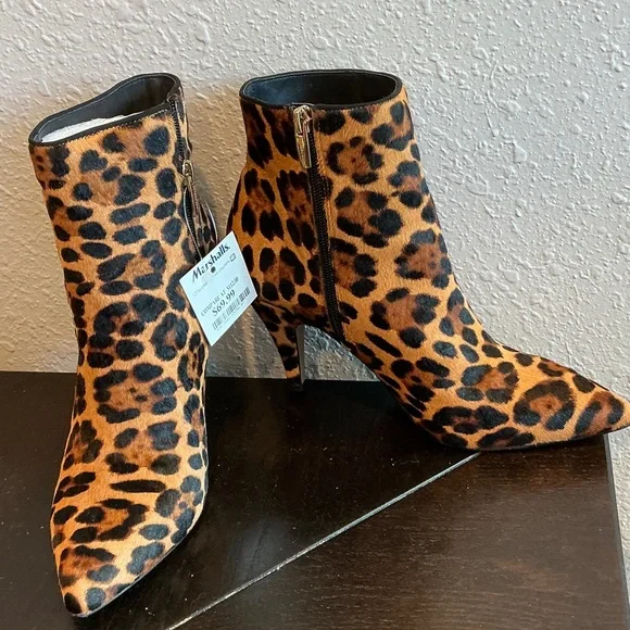 Vince Camuto Animal Print Ankle Boots Size 8.5 - Picture 2 of 6